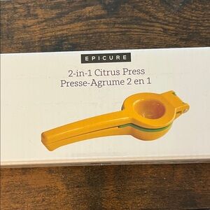 Epicure Citrus Press in Yellow